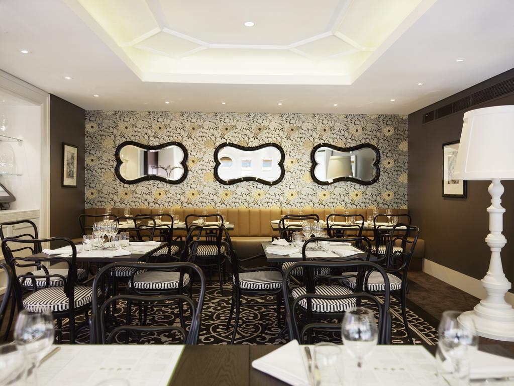 Hotel Crown Towers Melbourne Esterno foto The interior of the restaurant
