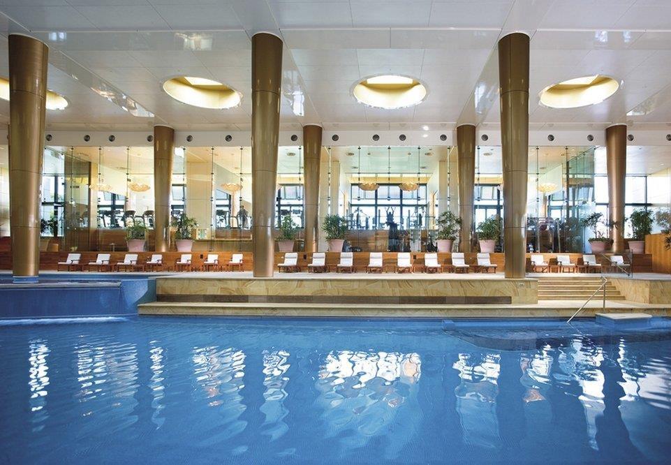 Hotel Crown Towers Melbourne Esterno foto The pool at the InterContinental Berlin