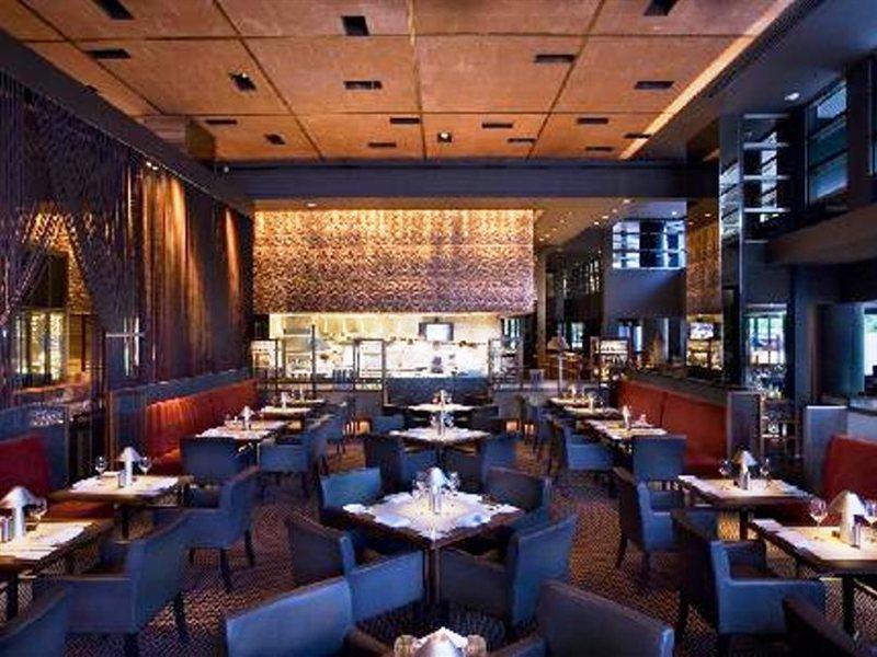 Hotel Crown Towers Melbourne Esterno foto Interior of the restaurant