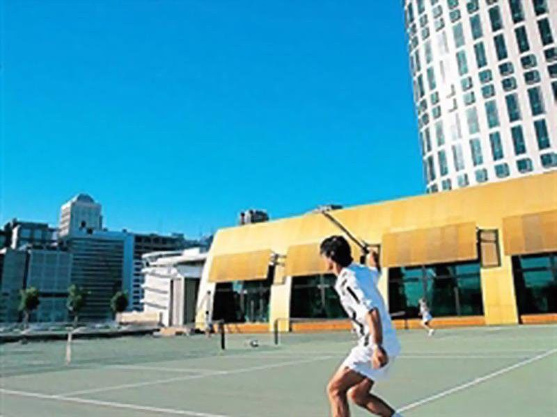 Hotel Crown Towers Melbourne Esterno foto Tennis at the Westin